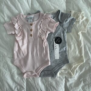 Ruffle Sleeve Baby One Piece Set - Pink, Gray, Cream